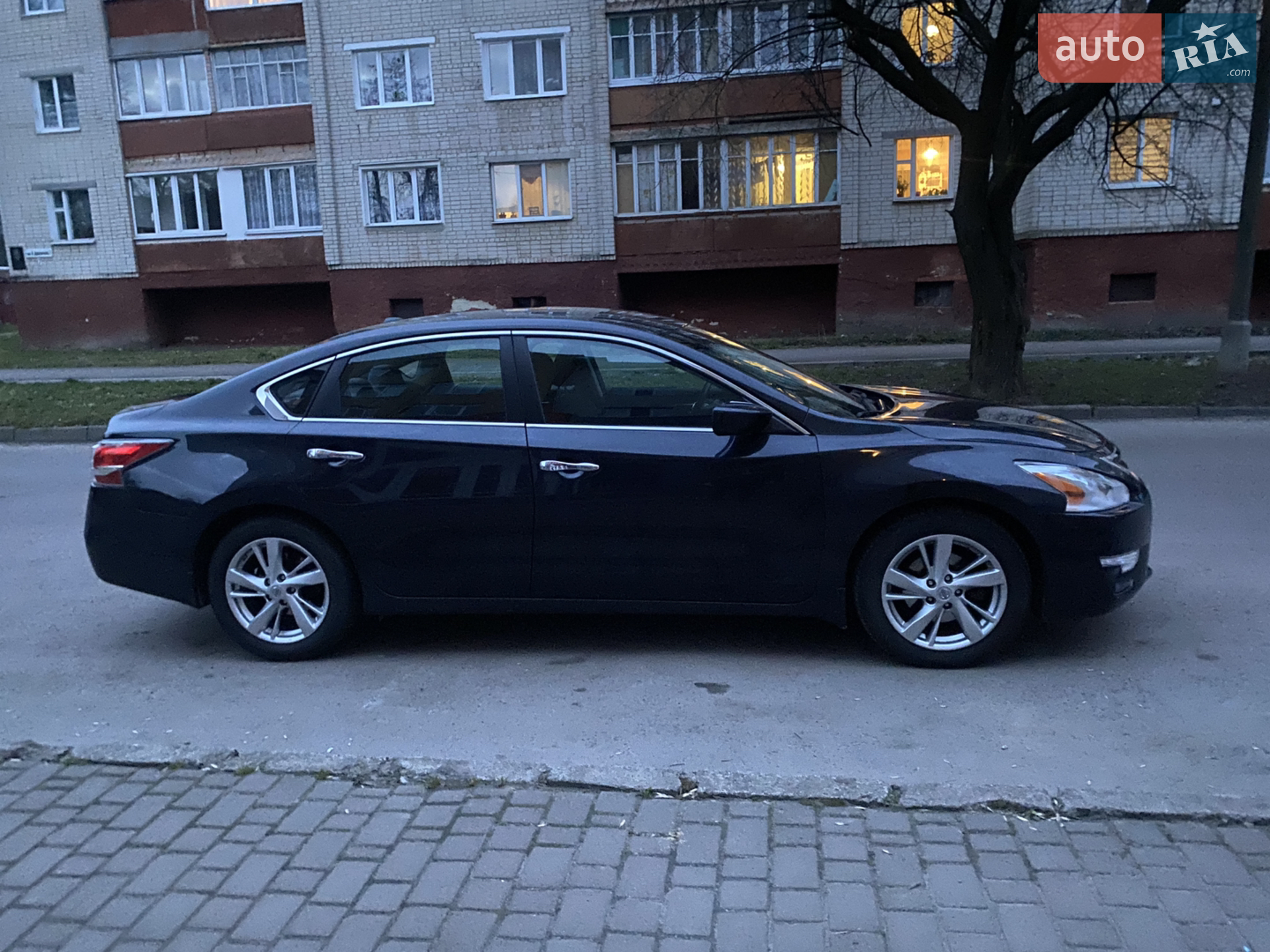 2014 Nissan Altima - мініатюра 6