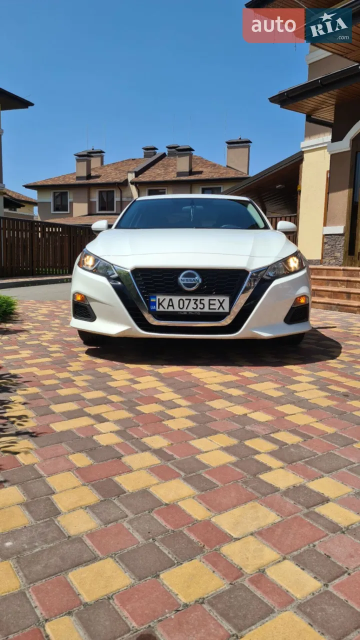 2019 Nissan Altima - мініатюра 12