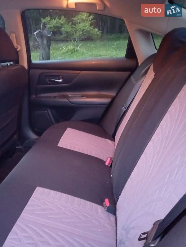 Седан Nissan Altima 2016 в Дніпрі фото 6 Седан Nissan Altima 2016 в Дніпрі