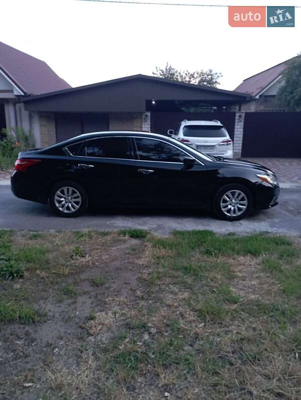 Седан Nissan Altima 2016 в Дніпрі фото 12 Седан Nissan Altima 2016 в Дніпрі