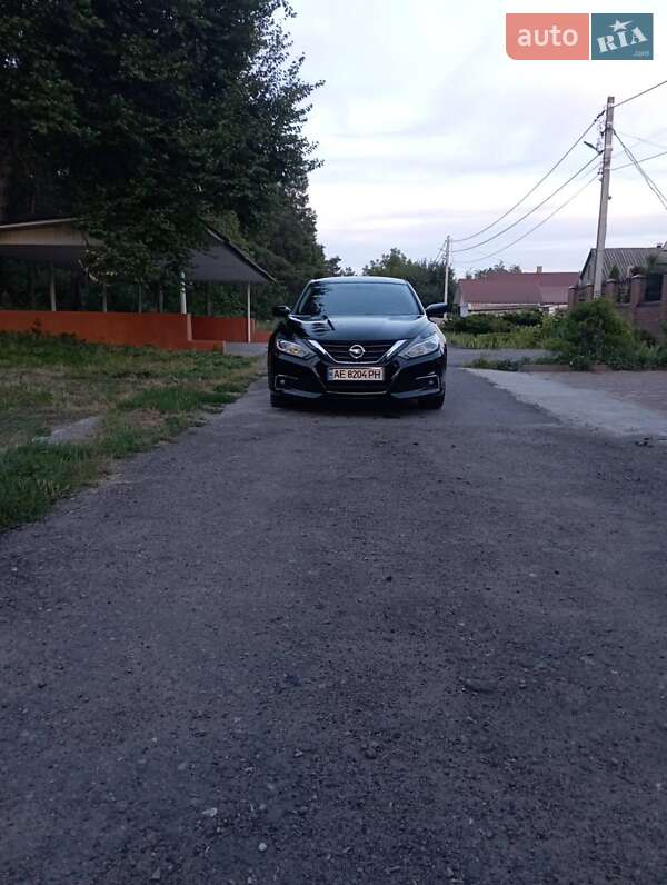 Седан Nissan Altima 2016 в Дніпрі фото 17 Седан Nissan Altima 2016 в Дніпрі