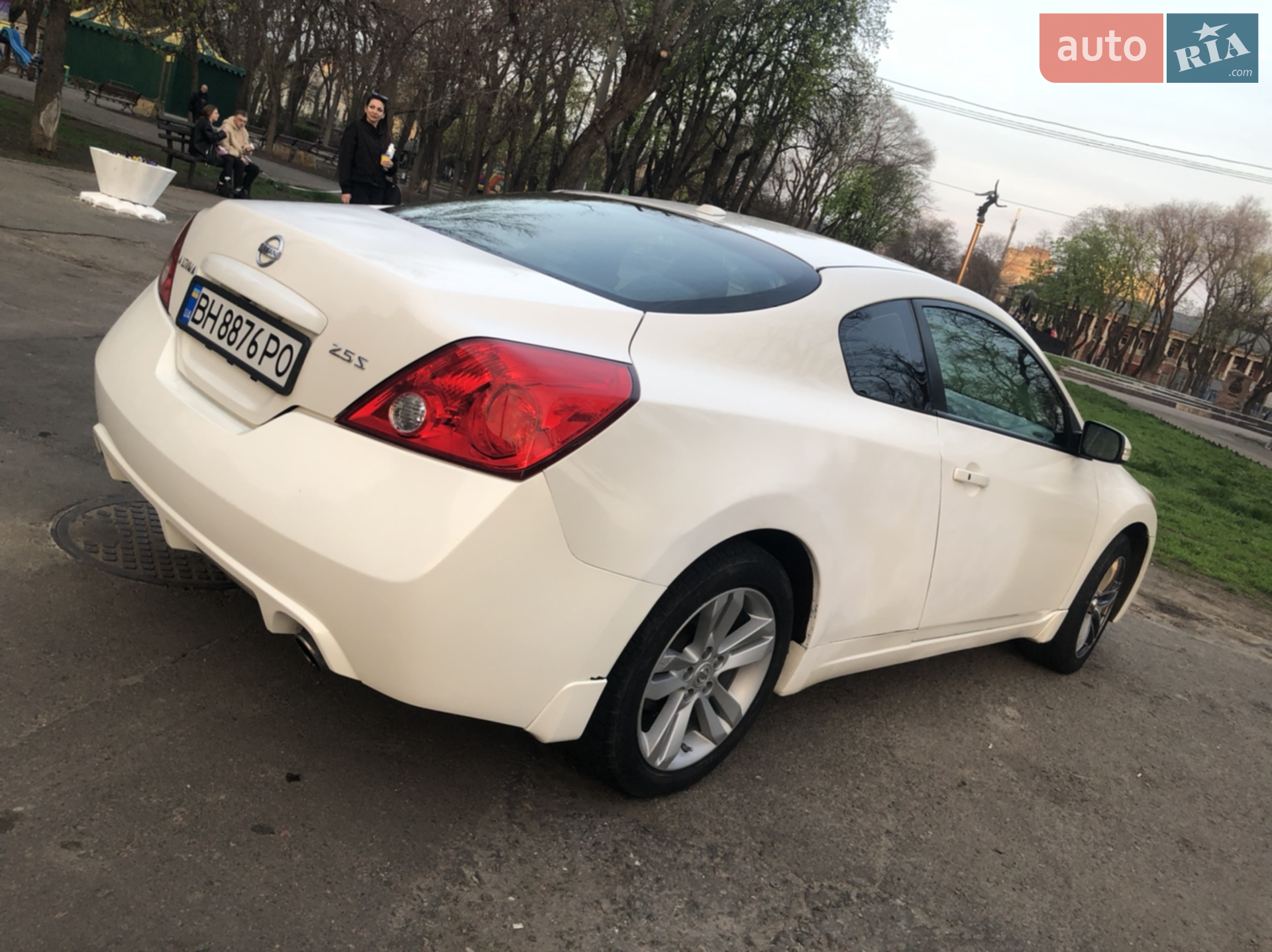 2010 Nissan Altima - мініатюра 4