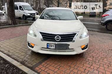 Седан Nissan Altima 2016 в Одессе