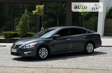 Nissan Altima 2013