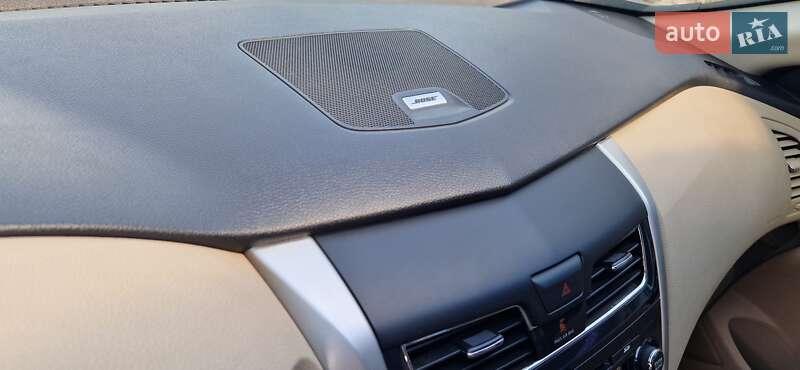 Седан Nissan Altima 2014 в Заводське