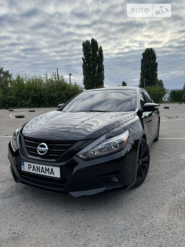 Седан Nissan Altima 2018 в Белой Церкви