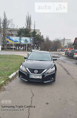 Седан Nissan Altima 2017 в Одесі