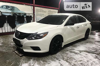 Седан Nissan Altima 2018 в Одесі