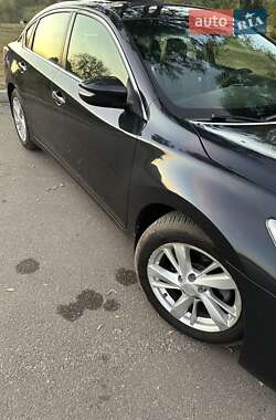 Седан Nissan Altima 2014 в Борисполе