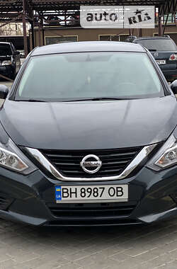 Седан Nissan Altima 2016 в Одессе