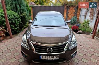 Седан Nissan Altima 2013 в Запоріжжі