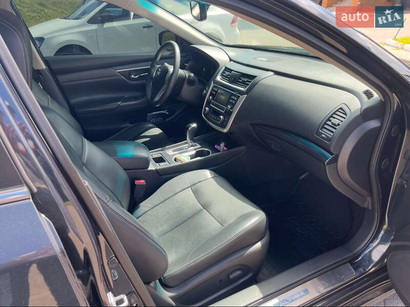 Седан Nissan Altima 2016 в Кременчуге фото 10 Седан Nissan Altima 2016 в Кременчуге