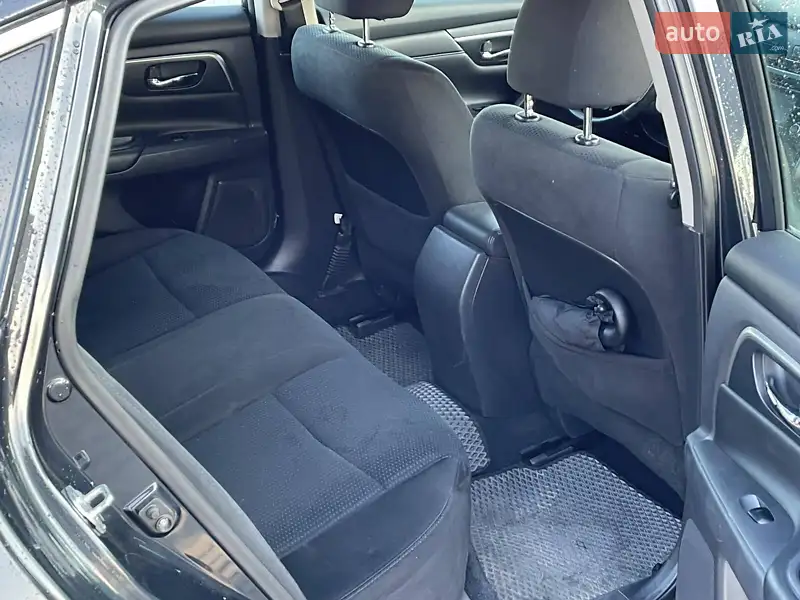 Nissan Altima 2015