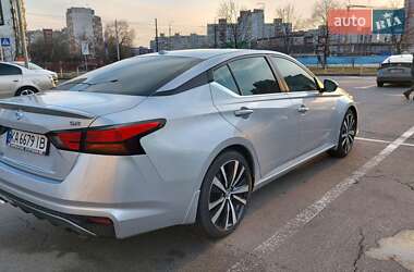 Седан Nissan Altima 2019 в Києві