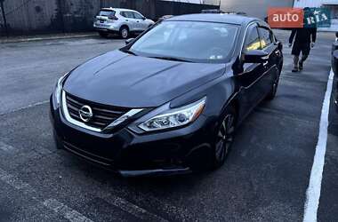 Nissan Altima 2018