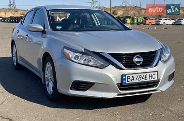 Седан Nissan Altima 2017 в Килии