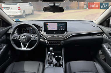 Седан Nissan Altima 2024 в 