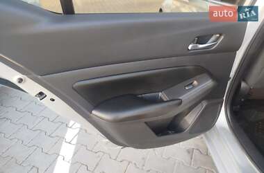 Седан Nissan Altima 2021 в 