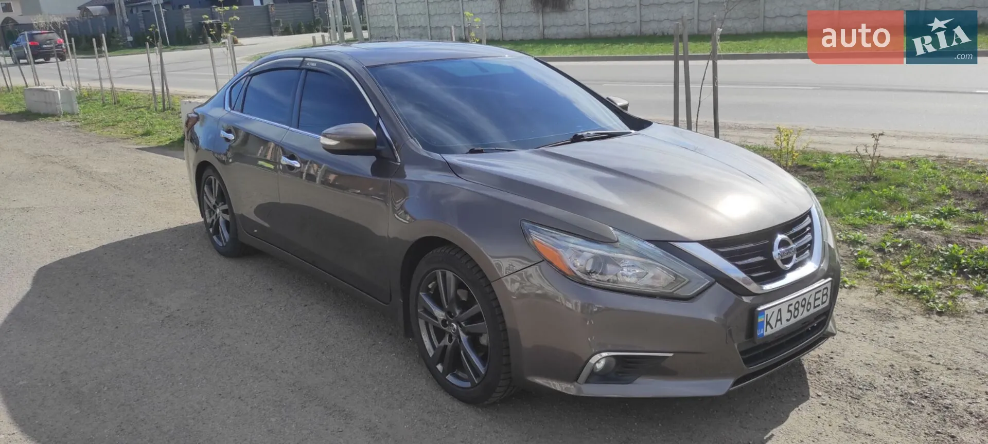 2017 Nissan Altima - мініатюра 3