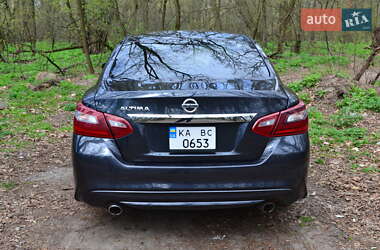 Седан Nissan Altima 2018 в 