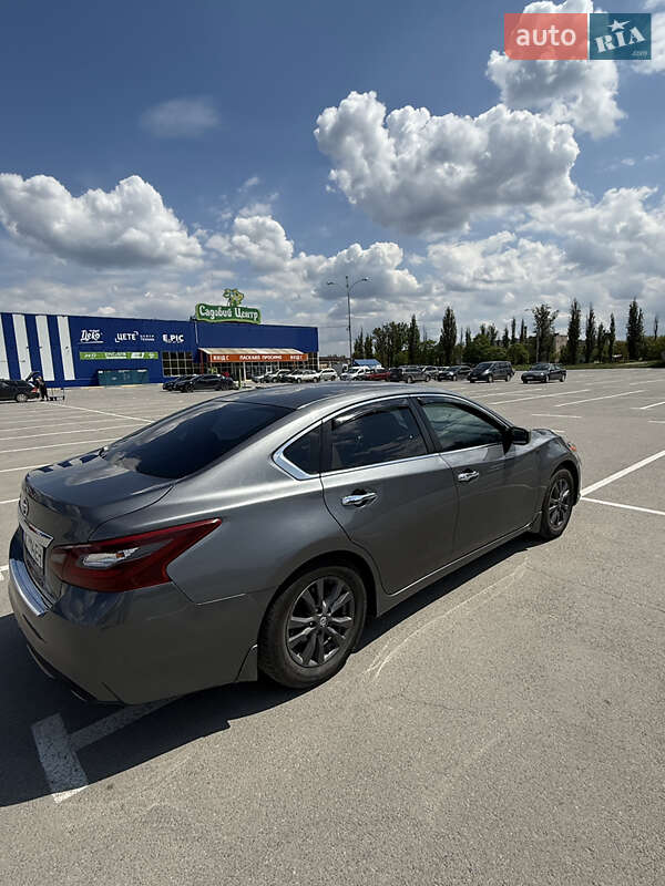 Седан Nissan Altima 2018 в Каменец-Подольском фото 9 Седан Nissan Altima 2018 в Каменец-Подольском