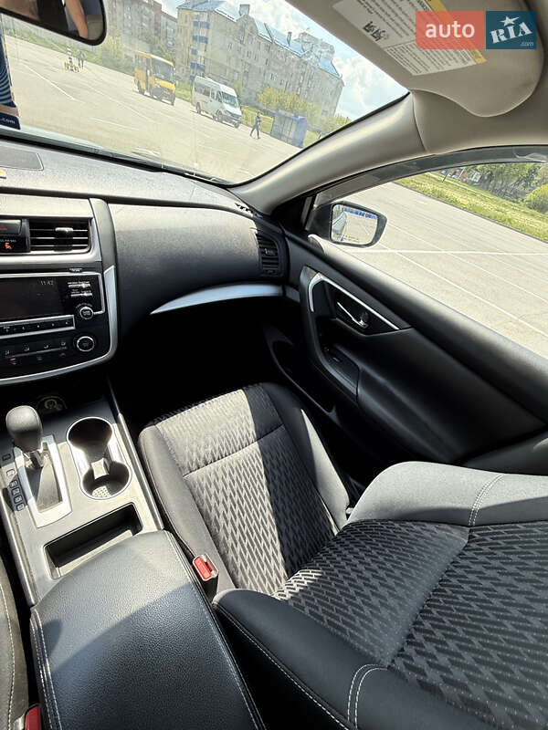 Седан Nissan Altima 2018 в Каменец-Подольском фото 20 Седан Nissan Altima 2018 в Каменец-Подольском