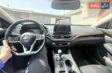 Седан Nissan Altima 2019 в 