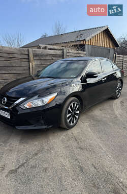 Nissan Altima 2018