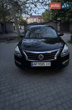 Седан Nissan Altima 2013 в Запорожье