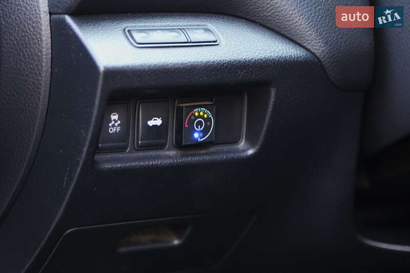 Седан Nissan Altima 2015 в Киеве фото 25 Седан Nissan Altima 2015 в Киеве