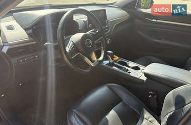 Седан Nissan Altima 2019 в 