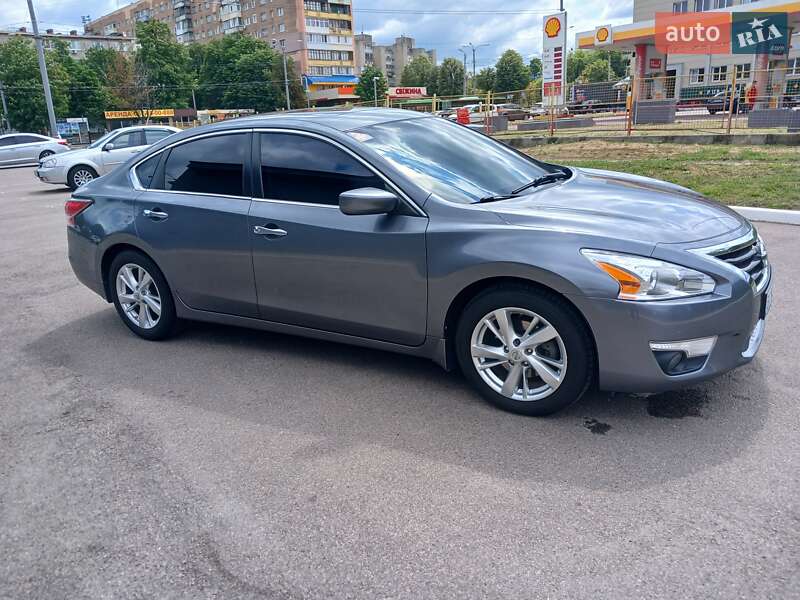 Седан Nissan Altima 2015 в Харькове