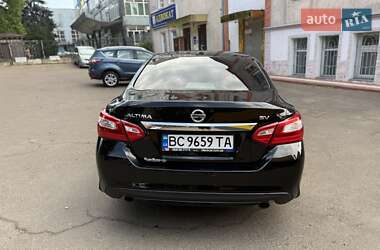 Седан Nissan Altima 2017 в Одесі