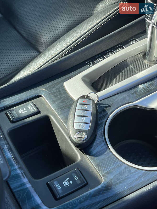 Седан Nissan Altima 2017 в Кам'янському