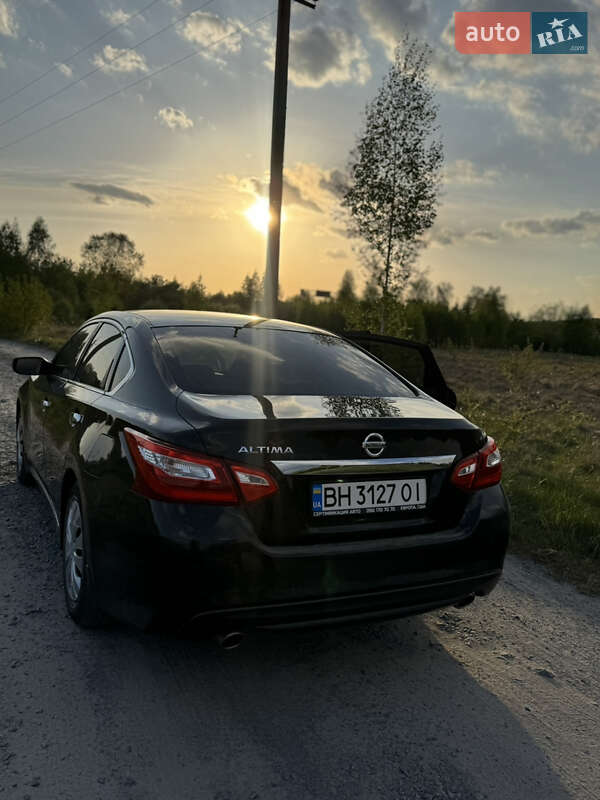 Седан Nissan Altima 2016 в Звягеле фото 22 Седан Nissan Altima 2016 в Звягеле