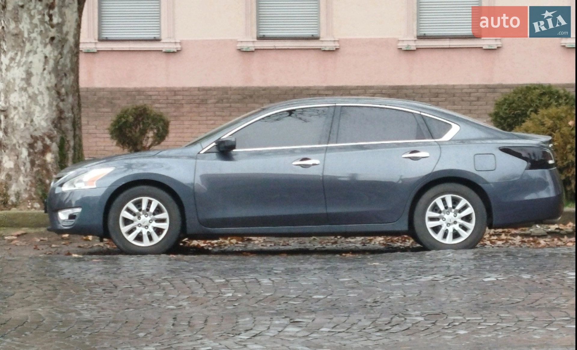 2013 Nissan Altima - мініатюра 11