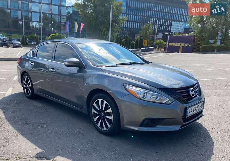 Nissan Altima 2018