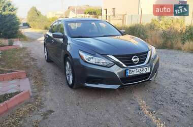 Седан Nissan Altima 2016 в Одесі