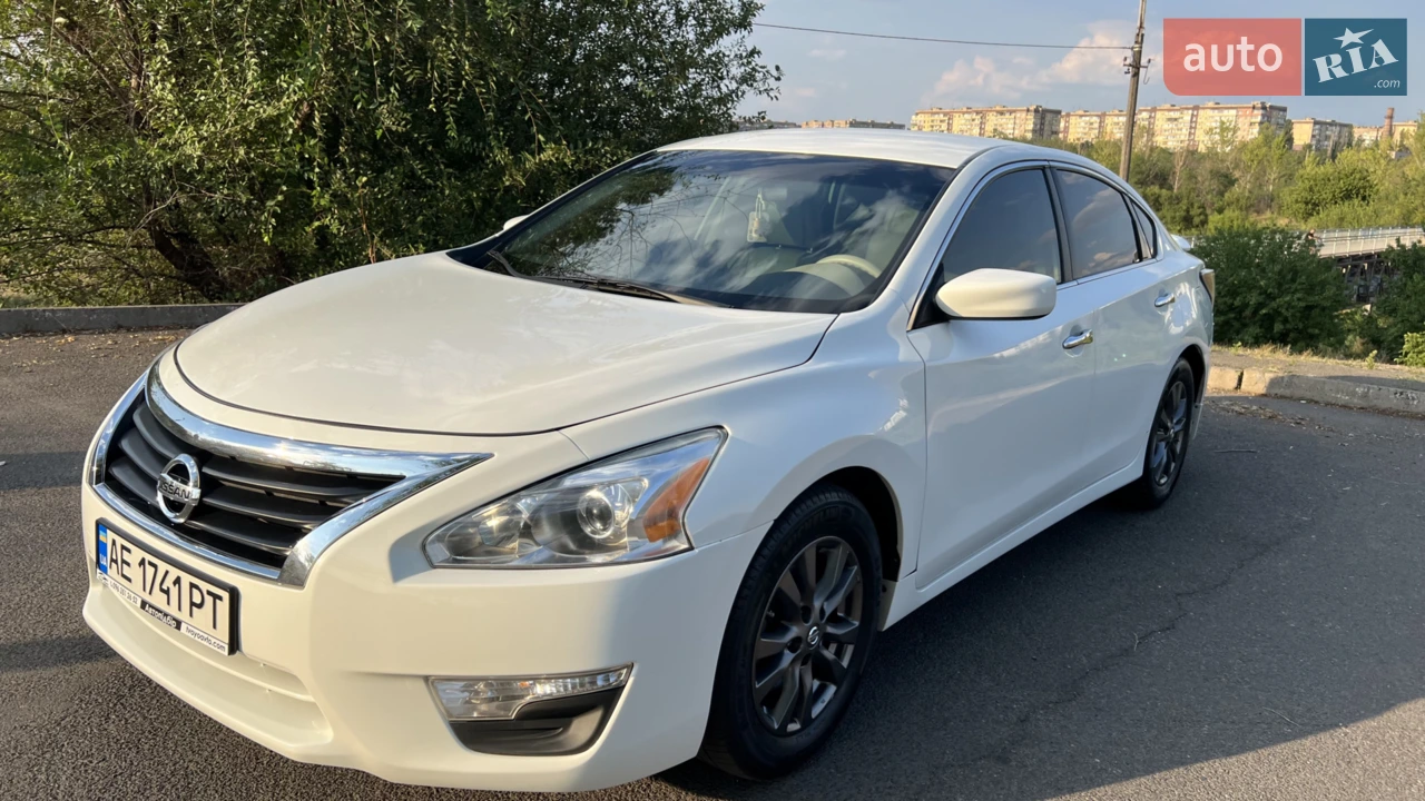 2014 Nissan Altima - мініатюра 16