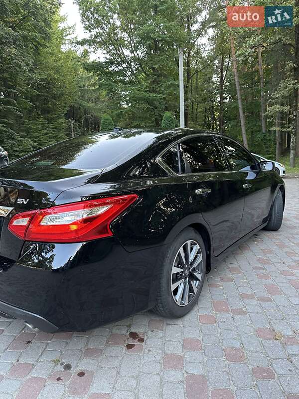 Седан Nissan Altima 2017 в Львові фото 13 Седан Nissan Altima 2017 в Львові