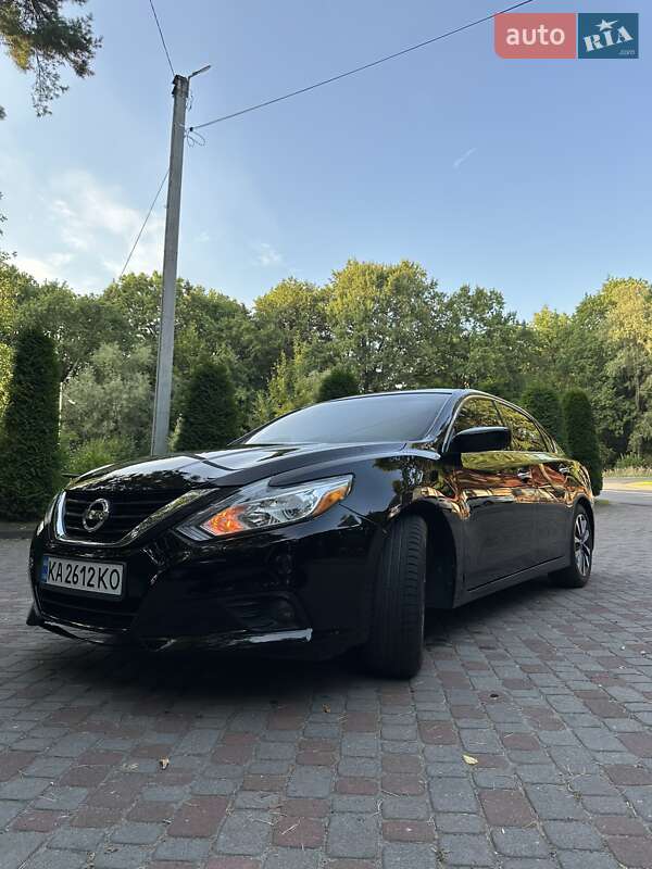 Седан Nissan Altima 2017 в Львові фото 21 Седан Nissan Altima 2017 в Львові