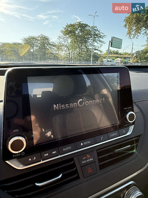 Седан Nissan Altima 2019 в Одесі