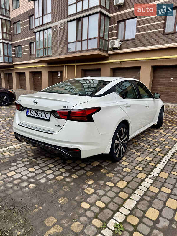 Седан Nissan Altima 2021 в Вінниці