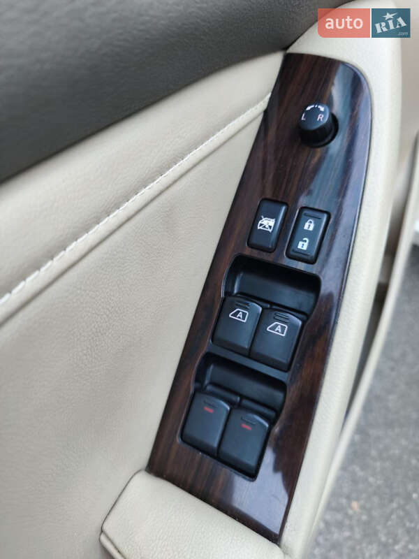 Седан Nissan Altima 2011 в Киеве фото 13 Седан Nissan Altima 2011 в Киеве