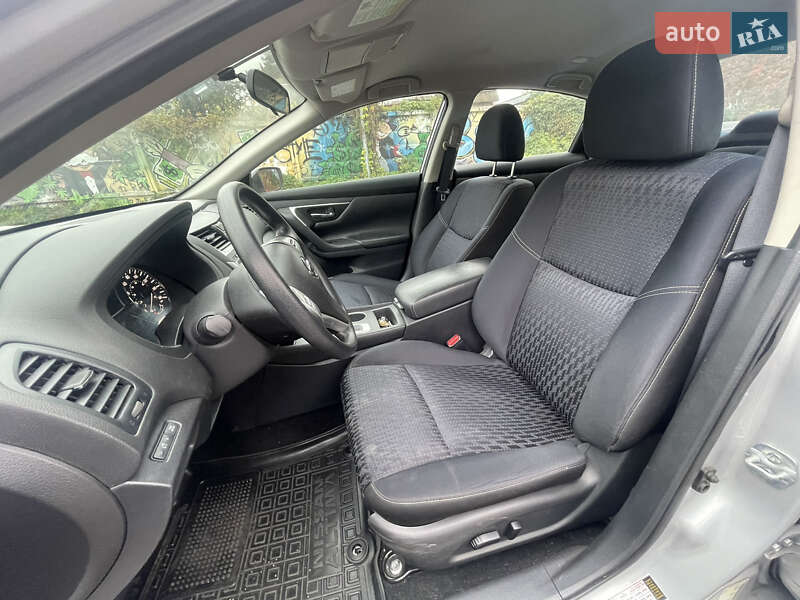Седан Nissan Altima 2016 в Харькове фото 32 Седан Nissan Altima 2016 в Харькове