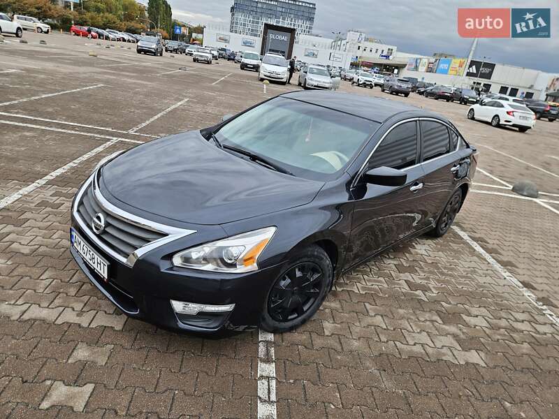 Седан Nissan Altima 2014 в Житомире фото 10 Седан Nissan Altima 2014 в Житомире