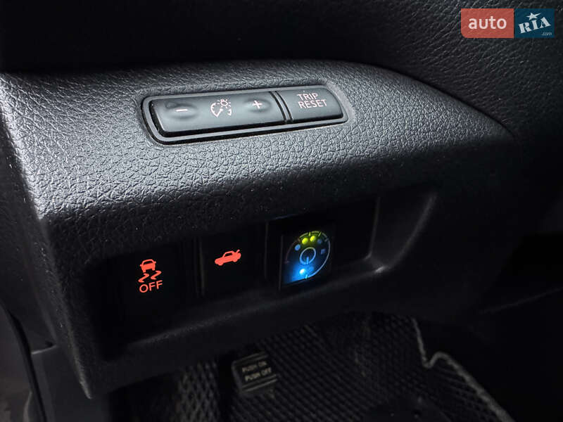 Седан Nissan Altima 2014 в Киеве