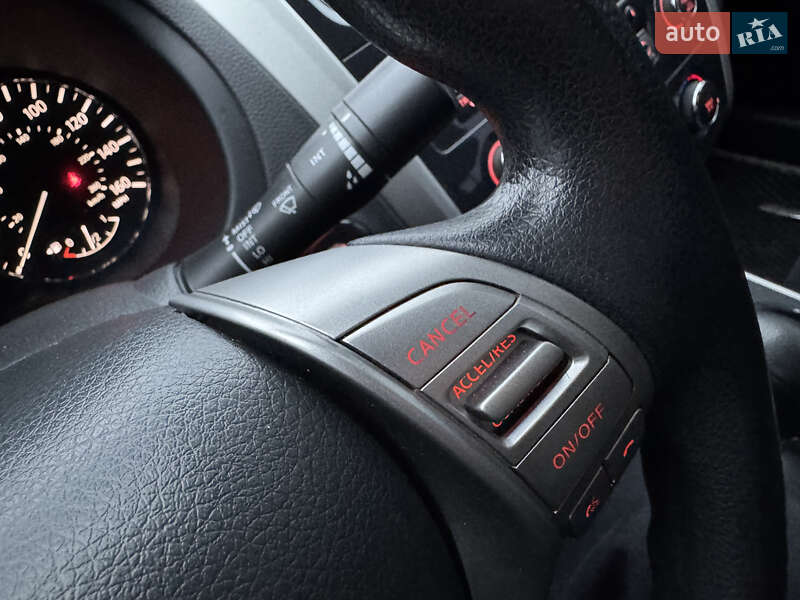 Седан Nissan Altima 2014 в Киеве