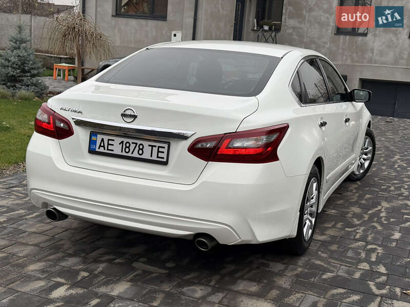 Седан Nissan Altima 2018 в Днепре фото 3 Седан Nissan Altima 2018 в Днепре