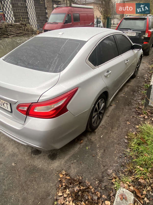 Седан Nissan Altima 2016 в Киеве фото 9 Седан Nissan Altima 2016 в Киеве
